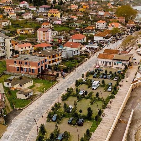 R&R Gesthouse Otel Široka Dış mekan fotoğraf
