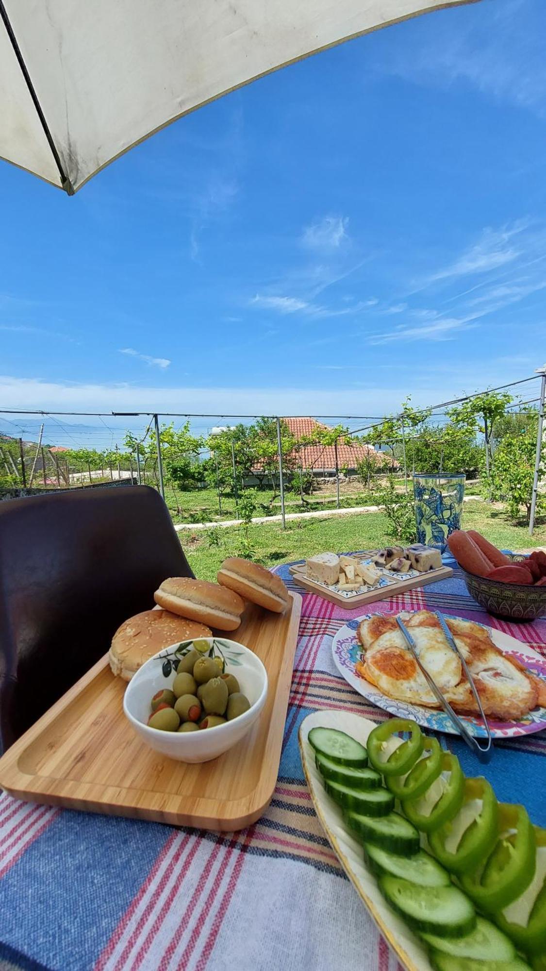 R&R Gesthouse Otel Široka Dış mekan fotoğraf