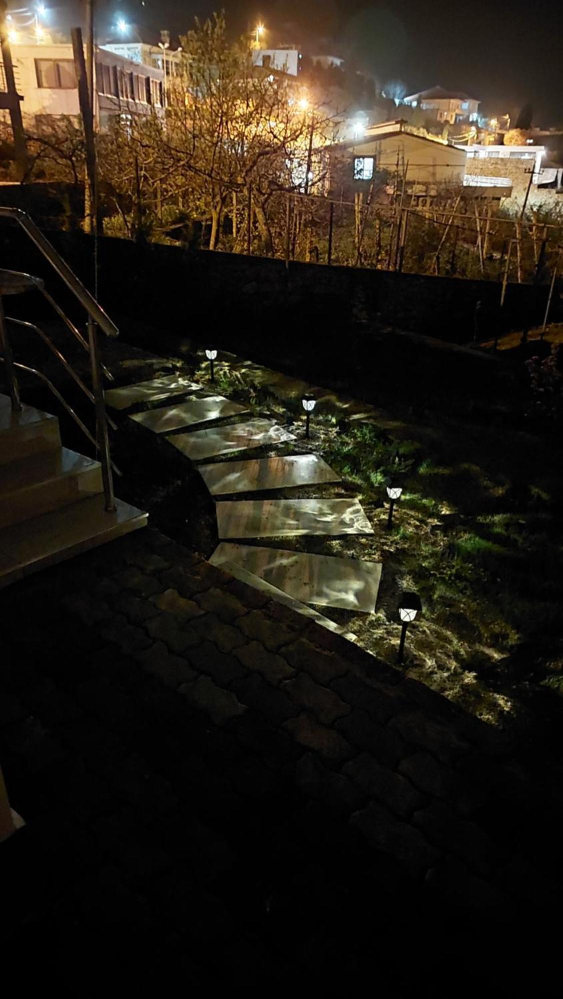 R&R Gesthouse Otel Široka Dış mekan fotoğraf