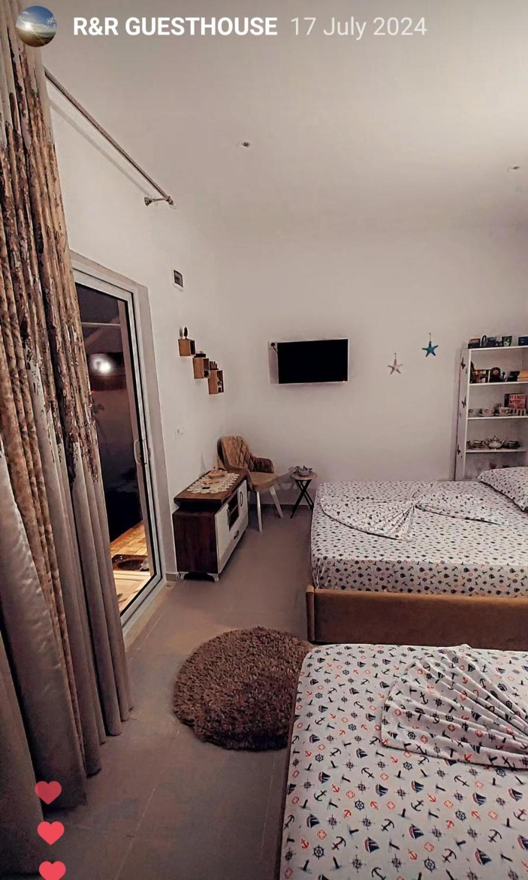 R&R Gesthouse Otel Široka Dış mekan fotoğraf